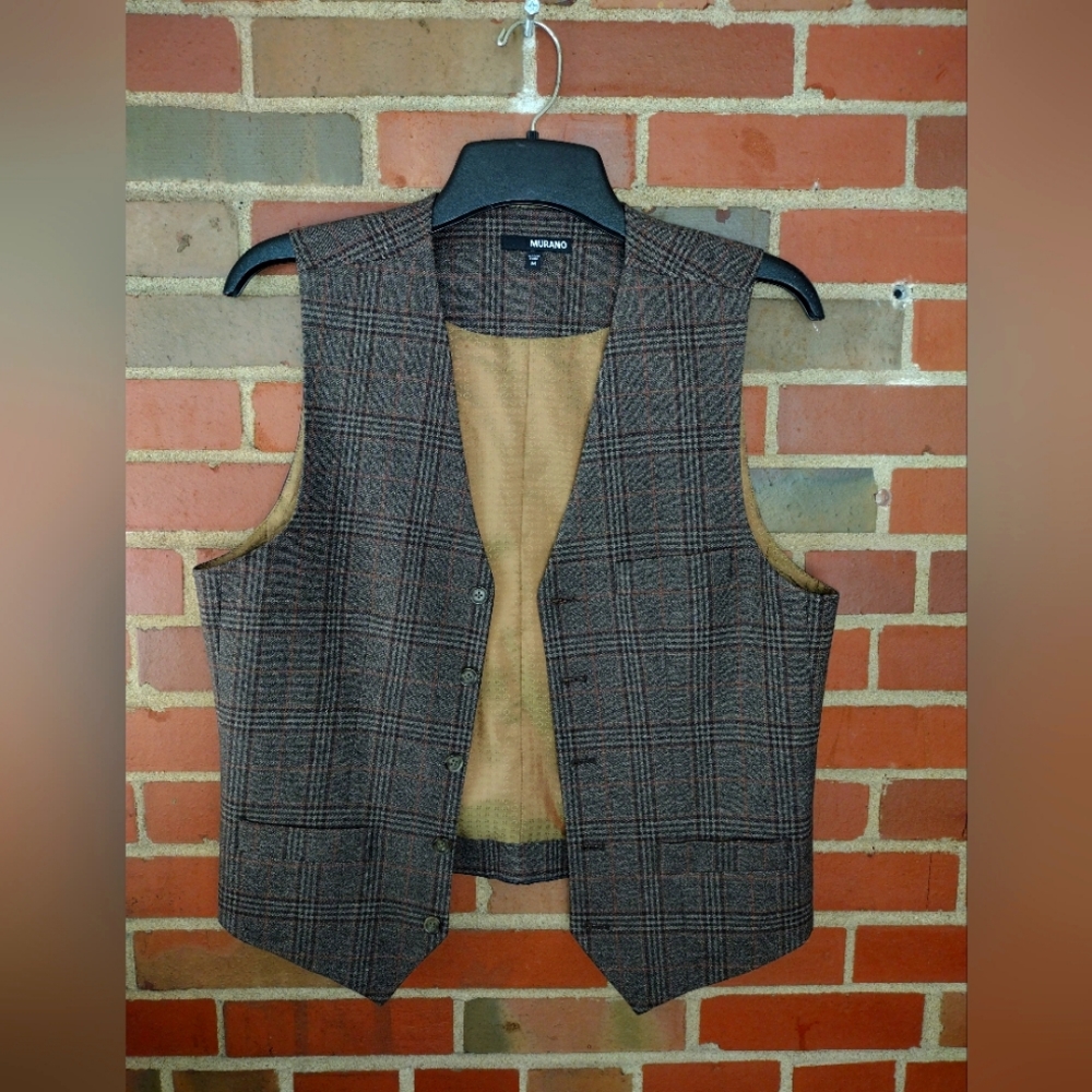 Murano Men's M Brown Plaid Button Front Vest